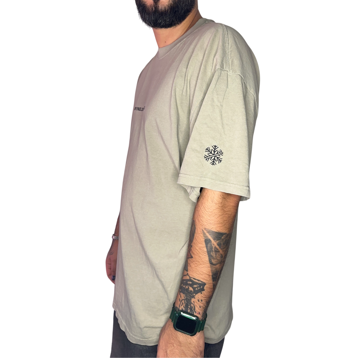 MEW Oversized faded t-shirt
